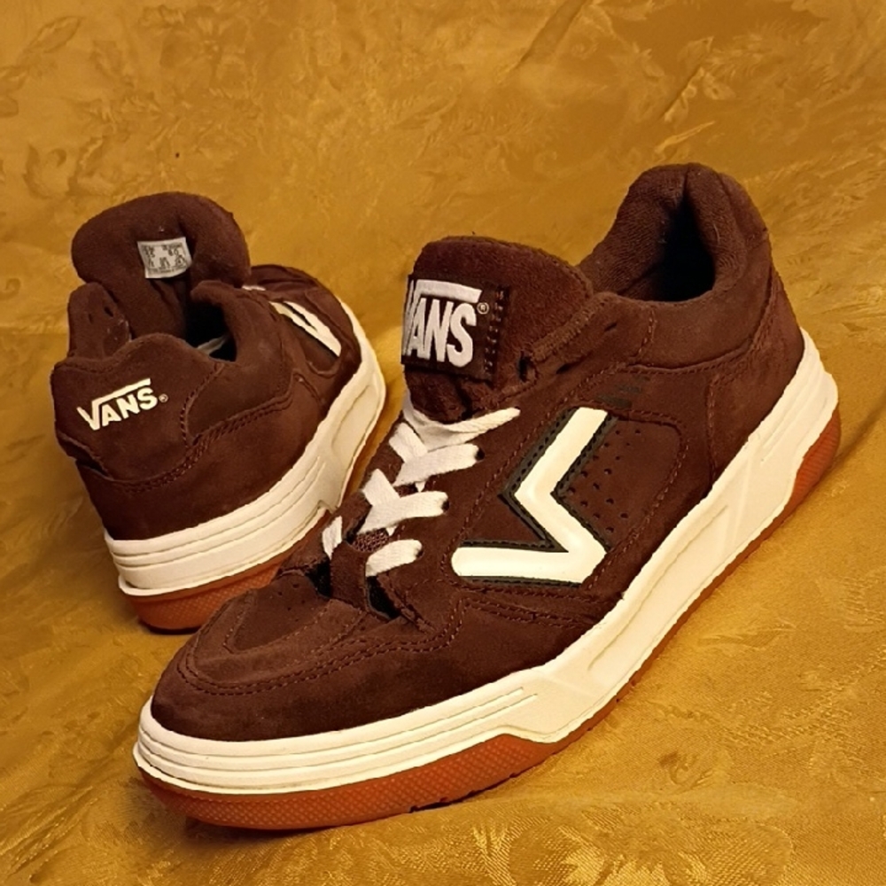 VANS Brown Leather Suede  Sneakers Men's 6.5 Women's 8.0